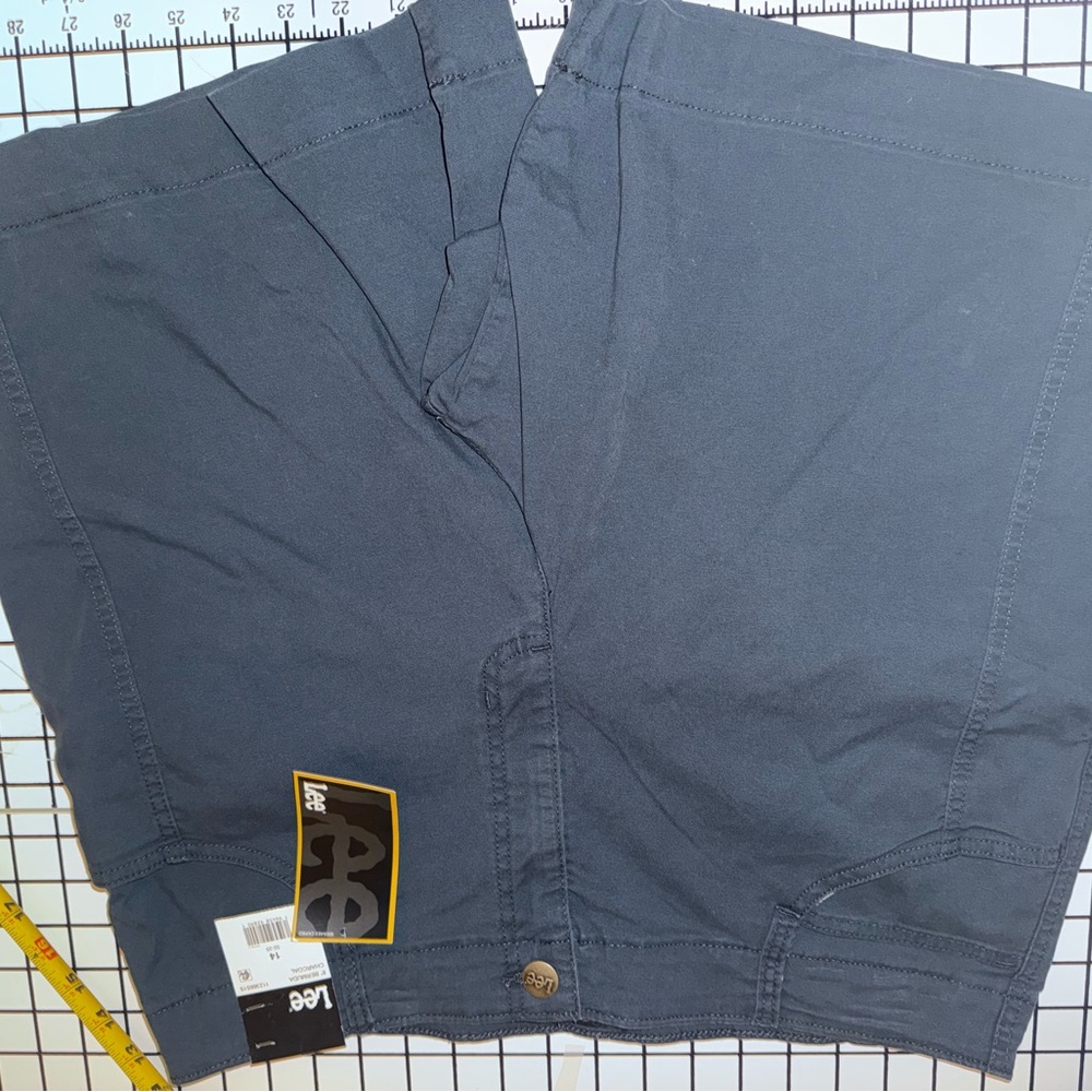 Lee Charcol Shorts - Picture 5 of 6
